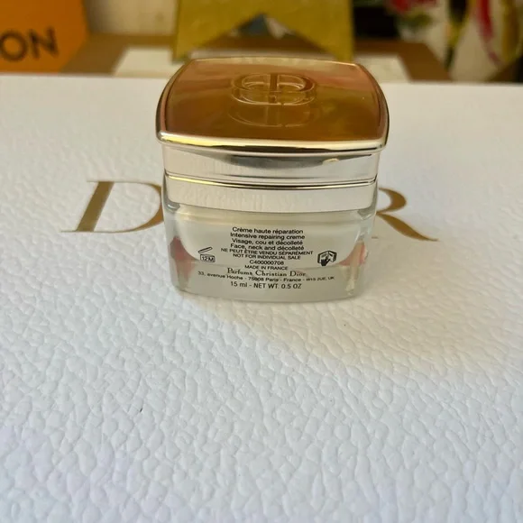 NIB Dior prestige bundle for face - Picture 4 of 10